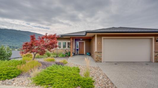 1404 COPPER MOUNTAIN COURT, Vernon, Britisch-Kolumbien V1B 4E2, Kanada