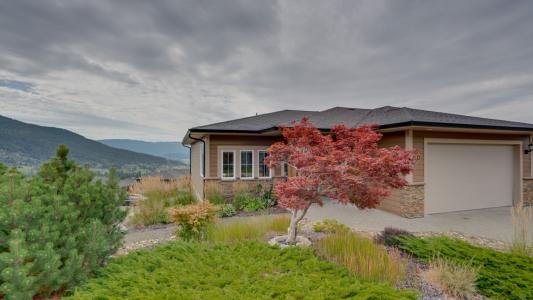 1404 COPPER MOUNTAIN COURT, Vernon, Britisch-Kolumbien V1B 4E2, Kanada