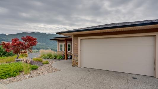 1404 COPPER MOUNTAIN COURT, Vernon, Britisch-Kolumbien V1B 4E2, Kanada
