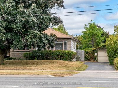 94 TAUNTON ROAD W, Oshawa, 安大略省 L1G 3T2, 加拿大