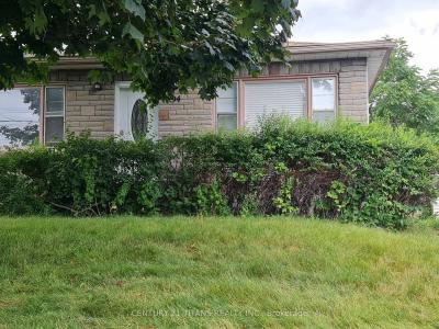 94 TAUNTON ROAD W, Oshawa, 安大略省 L1G 3T2, 加拿大