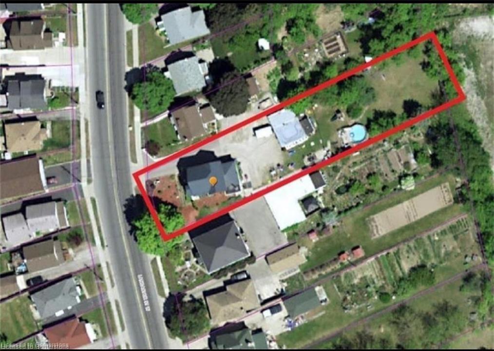 134 LANCASTER STREET W, Kitchener, 온타리오주 N2H 4T6, 캐나다