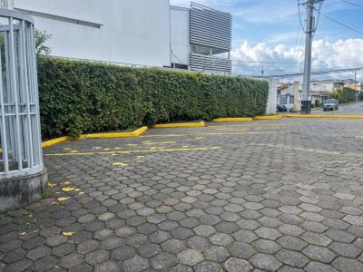 Anselmo Llorente Tibás, San José 00001, Costa Rica