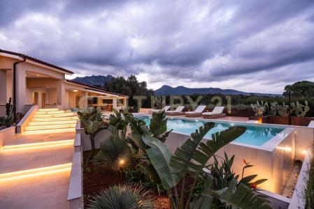 Loc.Cugnana, Olbia, Sardegna 07026, Italy