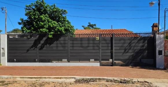 Pérez Uribe c/ 12 de Junio 526, Fernando de la Mora, Central 00001, Paraguay