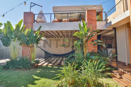 Union Casi Madres Paraguayas , San Lorenzo, Central 00001, Paraguay