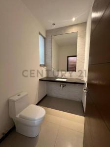 Av. Pirai, 5 Anillo, calle 10 5085, Oeste, Santa Cruz 00001, Bolívia