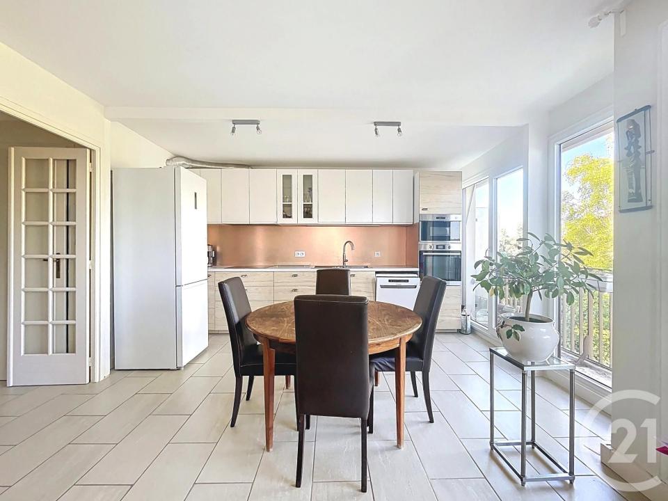 Fresnes, Île-de-France 94260, Francja