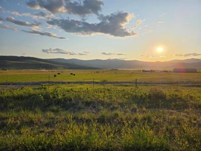 NHN Fox Road, Hot Springs, 蒙大拿州 59845, 美國