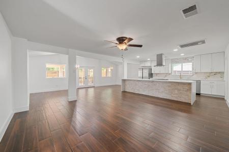 4811 Savorey LN, Austin, Texas 78744, Estados Unidos