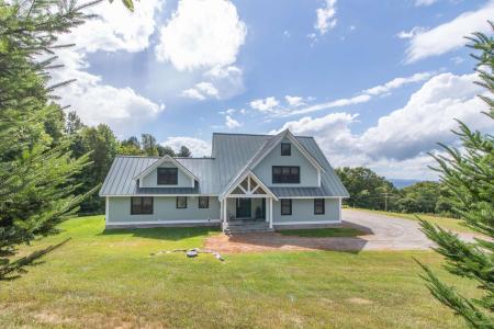310 Alpine Lane, Burke, Vermont 05832-9751, Stati Uniti