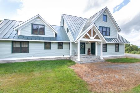 310 Alpine Lane, Burke, Vermont 05832-9751, Stati Uniti