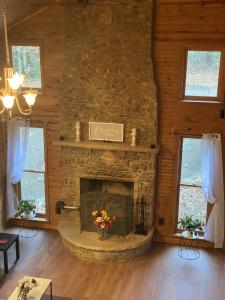 187 Th Hooper Ln, Mc Ewen, Tennessee 37101, États-Unis