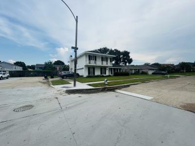 4100 S Inwood Avenue, New Orleans, Louisiana 70131