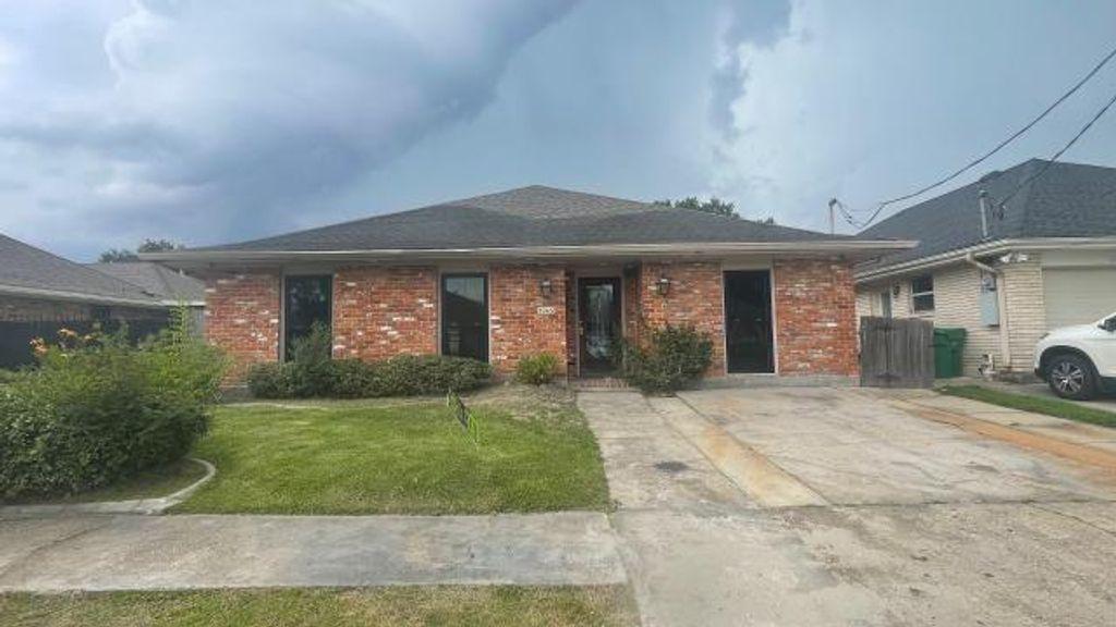 1245 Aris Avenue, Metairie, Louisiana 70005