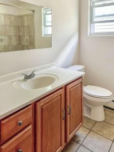 5043 W Cornelia Avenue , 2, Chicago, Illinois 60641, Amerika Birleşik Devletleri