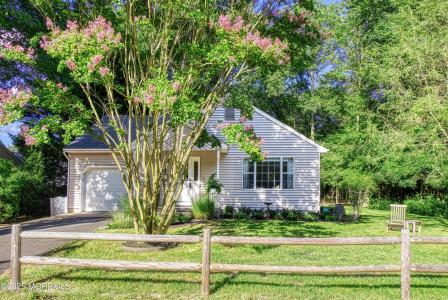 61 Adamston Drive, Costruiti In Mattoni, New Jersey 08723, Stati Uniti