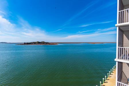 103 Williams St Unit 213, Crisfield, Maryland 21817, USA