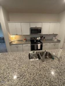 23 Rolling Banks Drive, Louisburg, North Carolina 27549, USA