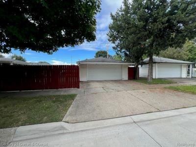 20500 Braile Street, Detroit, Michigan 48219, Stati Uniti