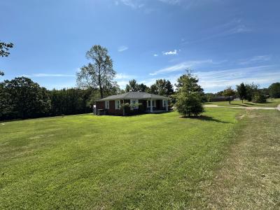 2550 Old Highway 69 S, Camden, Tennessee 38320, Estados Unidos