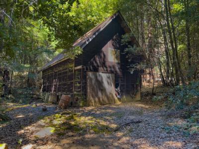 3700 Redwood Creek Road, Willits, California 95490, USA