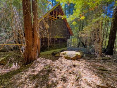 3700 Redwood Creek Road, Willits, California 95490