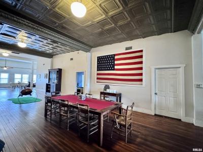 2 W SIDE Square, Macomb, Illinois 61455, HOA KỲ