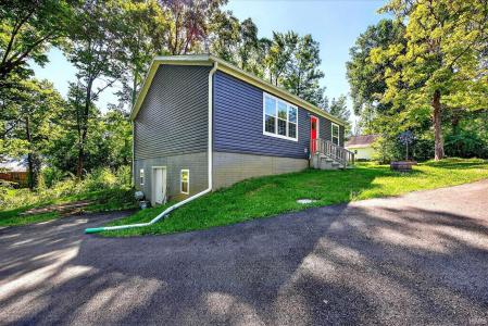 1645 E Lena Avenue, Bloomington, 印第安納州 47401, 美國