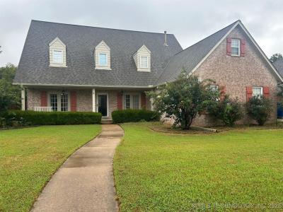 6912 E Galveston Street, Broken Arrow, Oklahoma 74014