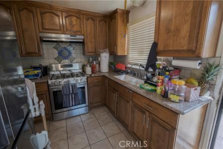 11126 Van Buren Ave, Los Angeles, Californie 90044, États-Unis