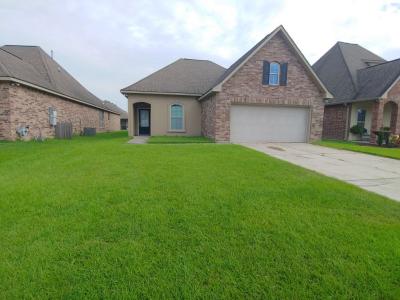 109 Kohen luke drive, Lafayette, Louisiana 70506
