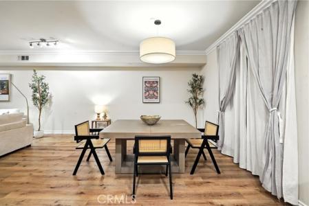 5805 Monterey Rd, Los Angeles, California 90042, Estados Unidos