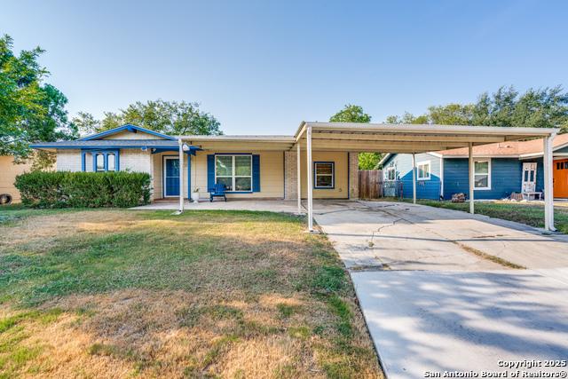 5210 Foxcross, Kirby, Texas 78219, USA