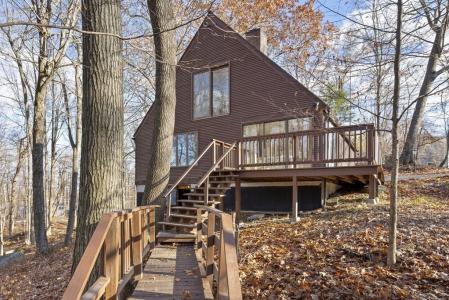 871 Pleasant St, Leominster, מסצ'וסטס 01453, ארצות הברית של אמריקה