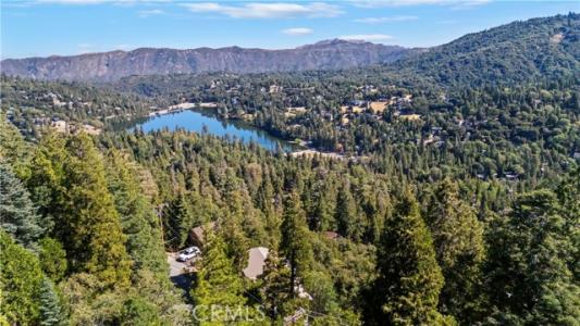 24510 Altdorf Dr, Crestline, California 92325