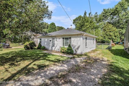 2216 Coolridge Road, Holt, Michigan 48842, USA