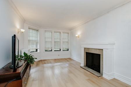 1225 W Lunt Avenue , 2B, Chicago, Illinois 60626