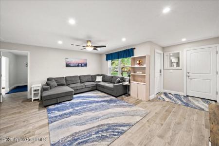 787 Tupelo Drive, Melbourne, فلوريدا 32935, الولايات المتحدة
