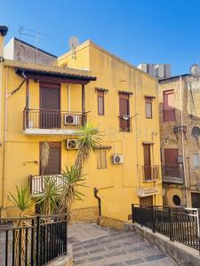 Via Botteghelle, Agrigento, Sicilia 92100, 이탈리아