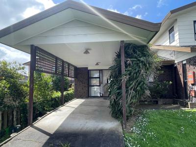 10A Steeple Rise, Pakuranga, Auckland 2010, New Zealand