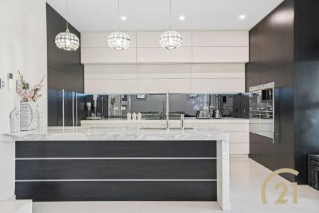 3 Brown Street, Smithfield, NSW 2164, Australia