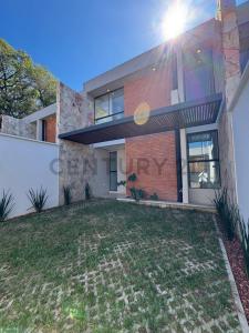 SAUCE Y ROSA GONZALES , Luque, Central 110901, Paraguai