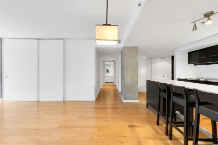 350  Boul. De Maisonneuve O., Montréal (Ville-Marie), Quebec H3A 0B4, Canada