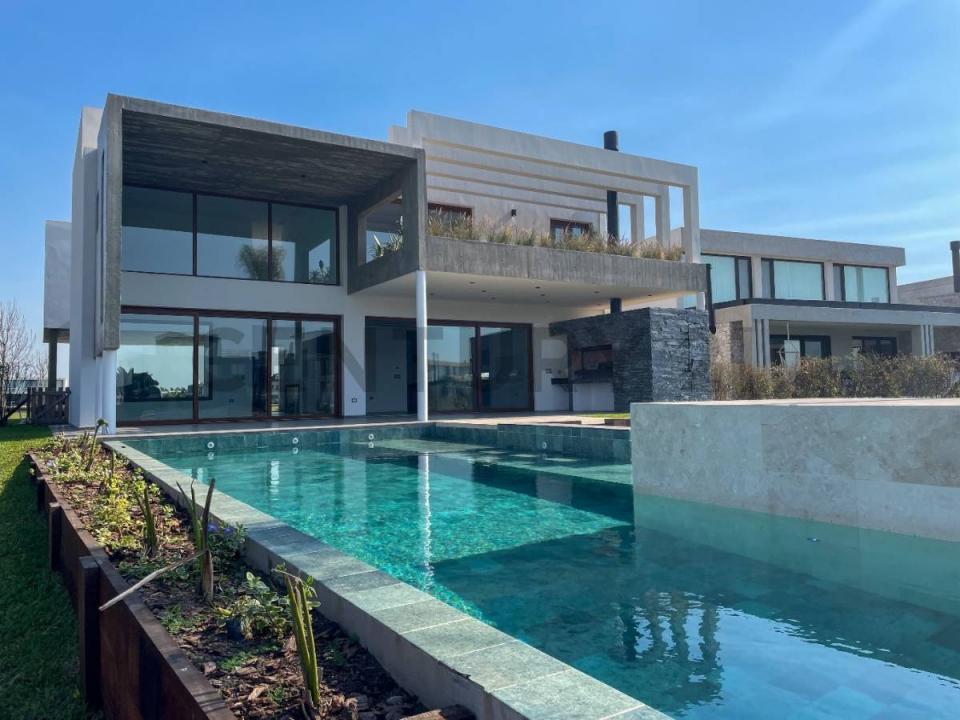 Virazón al agua, Tigre, GBA Norte 00001, 阿根廷