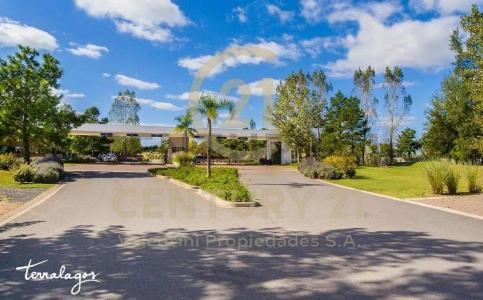 los robles 5901 S/N, Ezeiza, GBA Sur 00001, Argentina