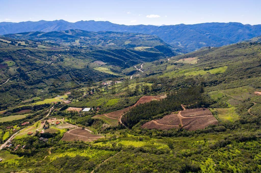 Urb. La Alhambra, Samaipata , Sur, Santa Cruz 00001, Bolivia
