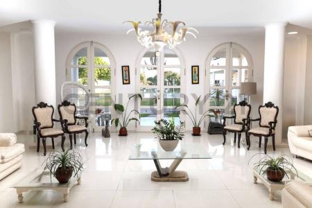 CARRETERA A COTOCA KM 13 , Este, Santa Cruz 00001, בוליביה