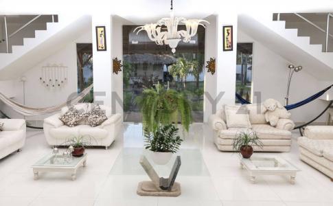 CARRETERA A COTOCA KM 13 , Este, Santa Cruz 00001, בוליביה