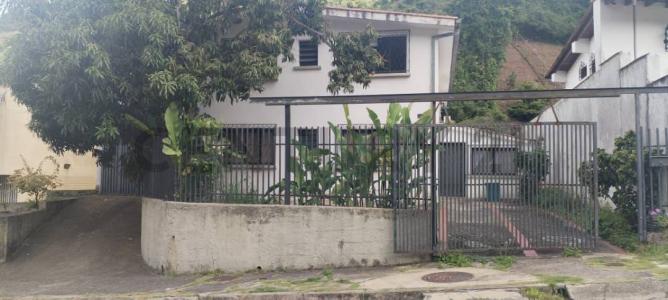 Calle Santa Sofia Sur Casa No. 49, Caracas, Miranda 1061, Venezuela